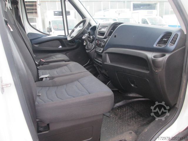 Bestelwagenchassis IVECO 35 C14*Fahrgestell*