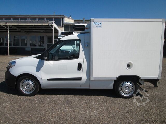 Furgon sa rashladnim sandukom FIAT Doblo 1.3*Carrier-Tiefkühler*Euro 5*ATP-04-2028*