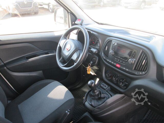 Furgon sa rashladnim sandukom FIAT Doblo 1.3*Carrier-Tiefkühler*Euro 5*ATP-04-2028*