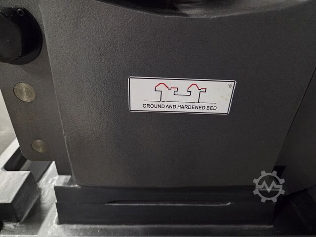 Κεντρικός τόρνος και τόρνος άξονα Rogi WL560x2000