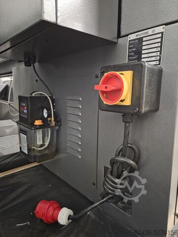 Κεντρικός τόρνος και τόρνος άξονα Rogi WL560x2000