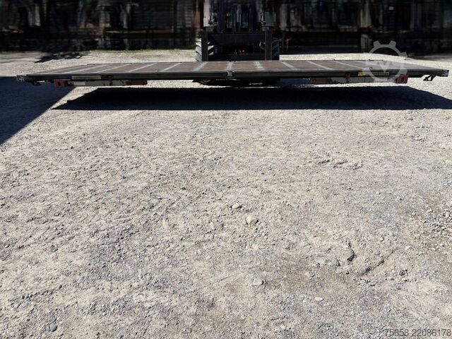 Corpo di scambio aperto Wecon Verzinkte Plattform BDF 7,45m Baustoff
