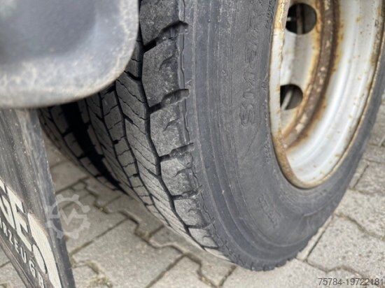 Samochód dostawczy z plandeką IVECO EUROCARGO 75E18 PLANE, LADEBORDWAND