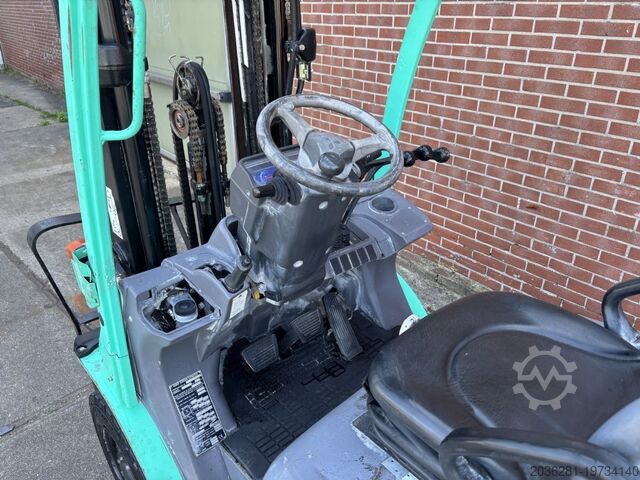 Dieselstapler Mitsubishi FD25N