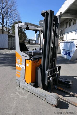 Empilhador retrátil Still FM-X 17