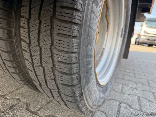 Box van IVECO Daily 35C16 Koffer Ladebordwand 750kg