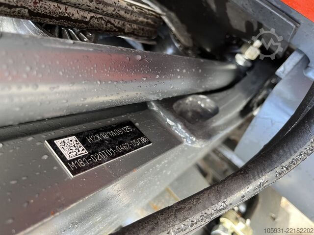 Carretilla eléctrica de 4 ruedas Linde E20PH-01