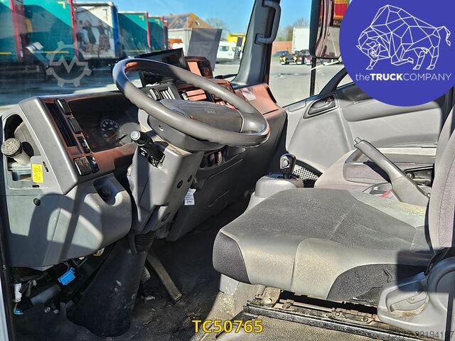Vehículo de recogida de basuras Isuzu CON