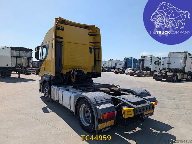 Estándar-SZM Iveco Stralis 440 S45