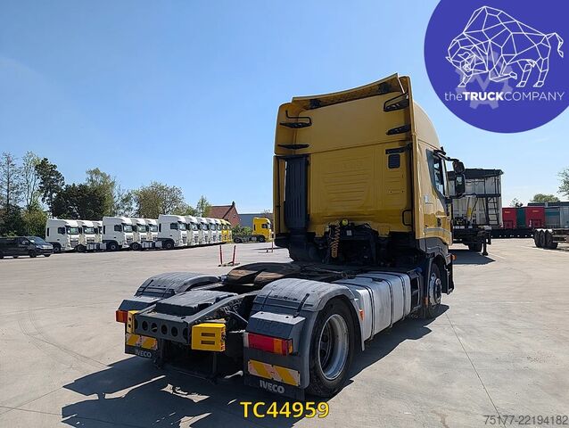 Estándar-SZM Iveco Stralis 440 S45