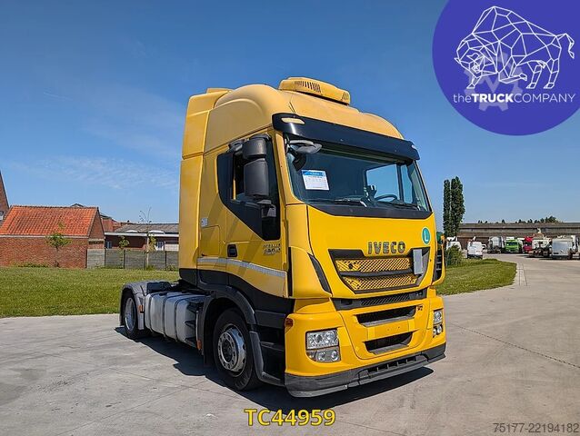 Estándar-SZM Iveco Stralis 440 S45