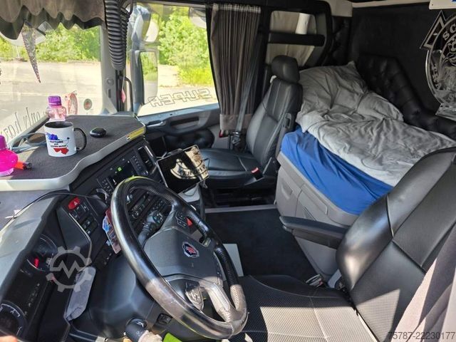 Tractor estándar SCANIA R500, 2 Kreis Hydr., Retrader, gesteppt