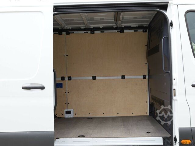 Přizpůsobená dodávka Mercedes-Benz Sprinter 314 CDI KA Allrad,Flachdach,MBUX