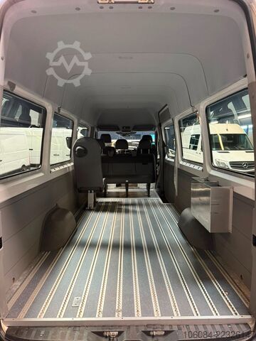 Microbuz VOLKSWAGEN Crafter MAXI L3H2 6 Sitze Klima STHZ AHK 1.Hand