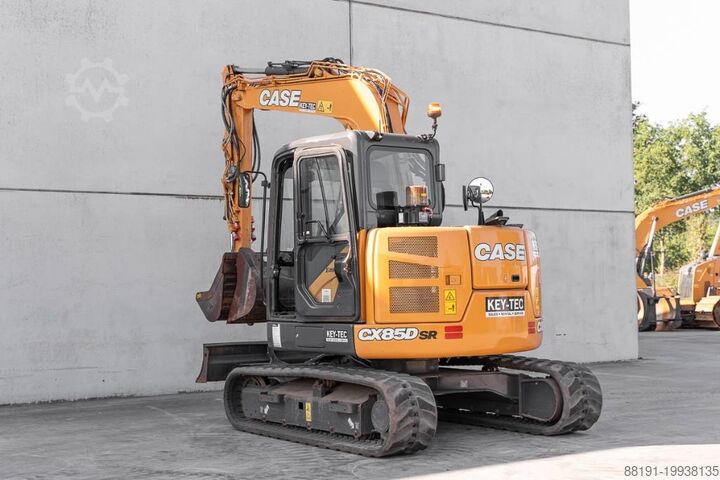 Midi graafmachine CASE CX 85 D SR