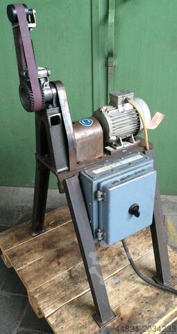 Csiszoló szalag-csiszológépek EIGENBAU -