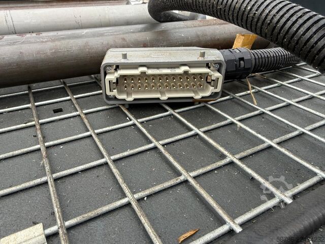 Strung automat de bare LNS Quick Load Servo III