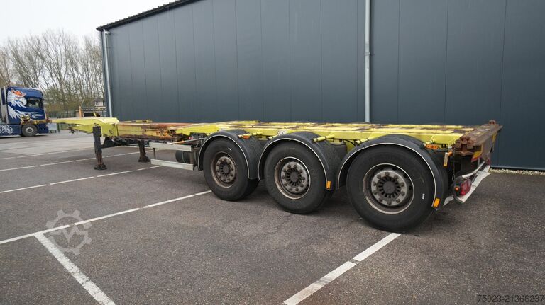 Transport af containere D-tec Extendable container transport trailer