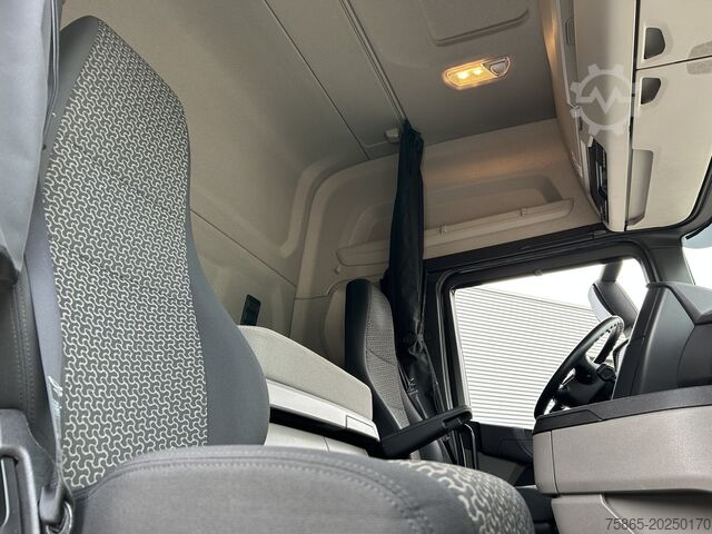 Standard-SZM Scania R450 Highline / Retarder / 808 dkm / APK TUV 07-26