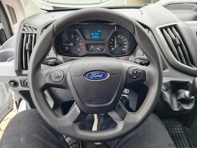 Curtain sider van Ford Transit 35 Pritsche Schiebe Plane TDCi L3 KLIMA