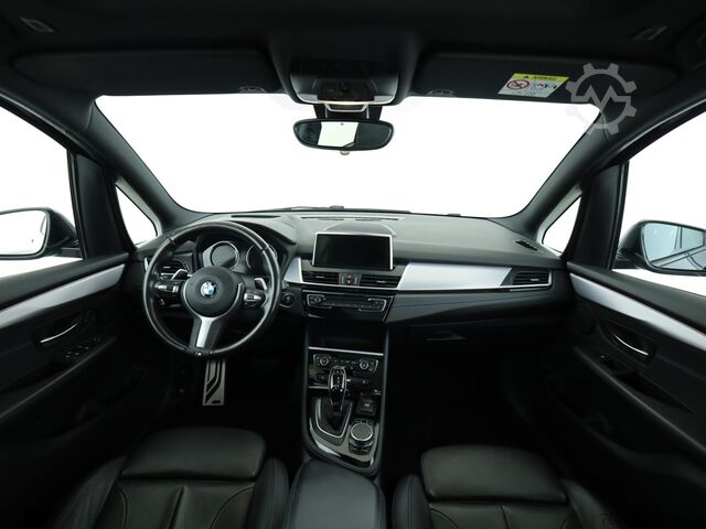 Minibüs BMW 220i Gran Tourer *M-Sport*LED*7-Sitzer*Pano*AHK*