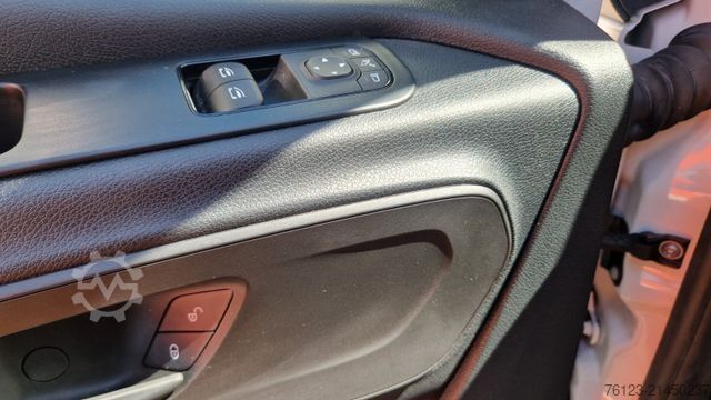 Minibús MERCEDES-BENZ 517 / 515 Frontniederflur mit  Ada Systeme