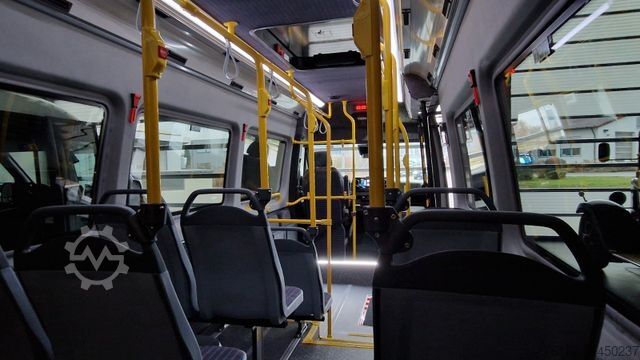 Minibús MERCEDES-BENZ 517 / 515 Frontniederflur mit  Ada Systeme