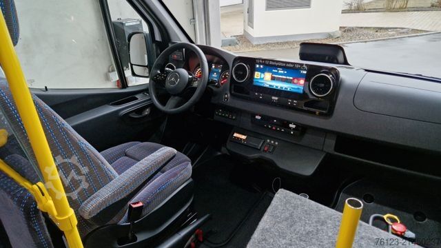 Minibús MERCEDES-BENZ 517 / 515 Frontniederflur mit  Ada Systeme