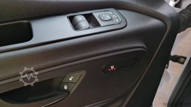 Minibús MERCEDES-BENZ 517 / 515 Frontniederflur mit  Ada Systeme