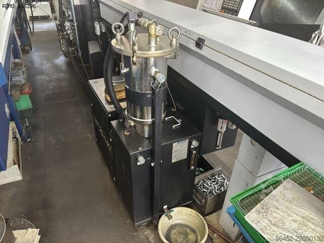 CNC svájci típusú eszterga TORNOS DT 26