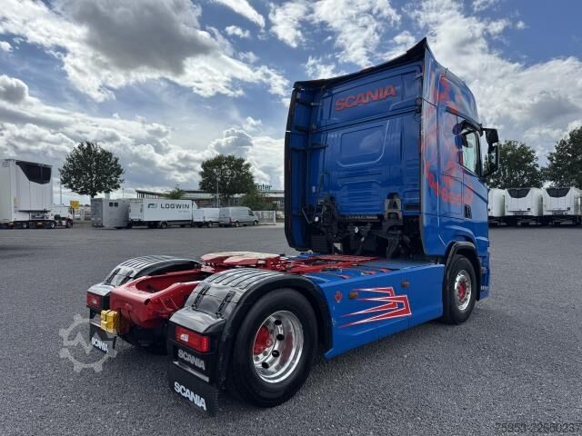 Tractora standard Scania S 520 V8 4x2 Luft / Luft Leder LED Retrader