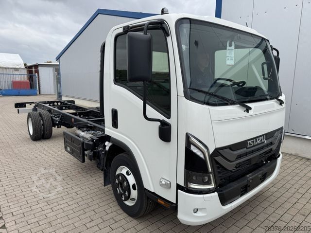 Sonstige ISUZU NPR-M30  Aut 5.2 l  190 PS Radst. 4.475 mm