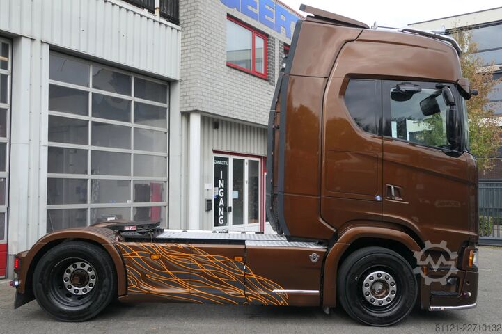 Estándar-SZM Scania S520 V8 NGS | Metallic color | Retarder | 35864...