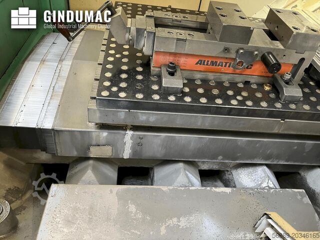 Centre d’usinage vertical DECKEL MAHO DMC 100V