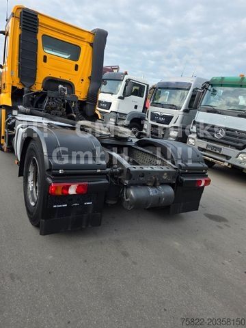 Standardní tahač MERCEDES-BENZ Antos Actros 1843 / GHH Silo Kompressor