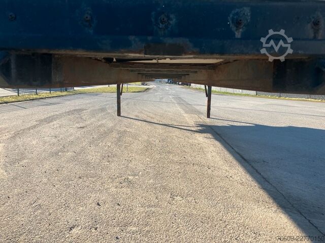 Remolque con caja móvil KRONE Wechselbrücke Kühlaufbau