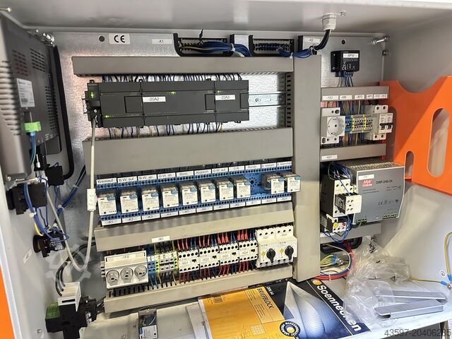 Svängböjningsmaskin Hochstrate 3000 x 6