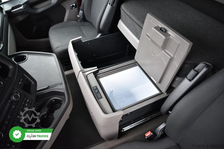 Standaard trekker SCANIA R450 CR20H Retarder ACC