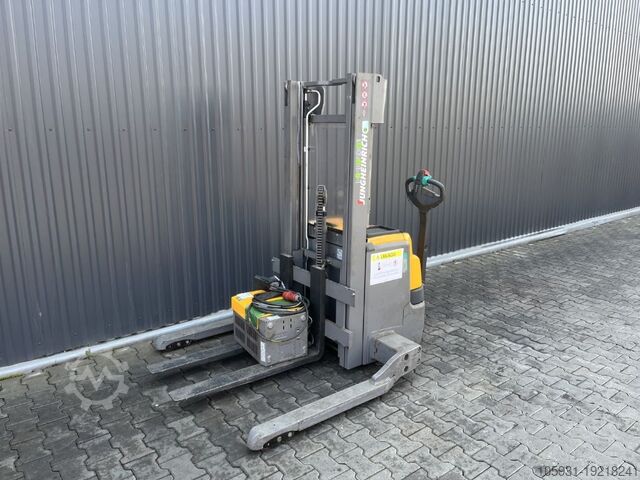Stapelaar Jungheinrich EJC220b