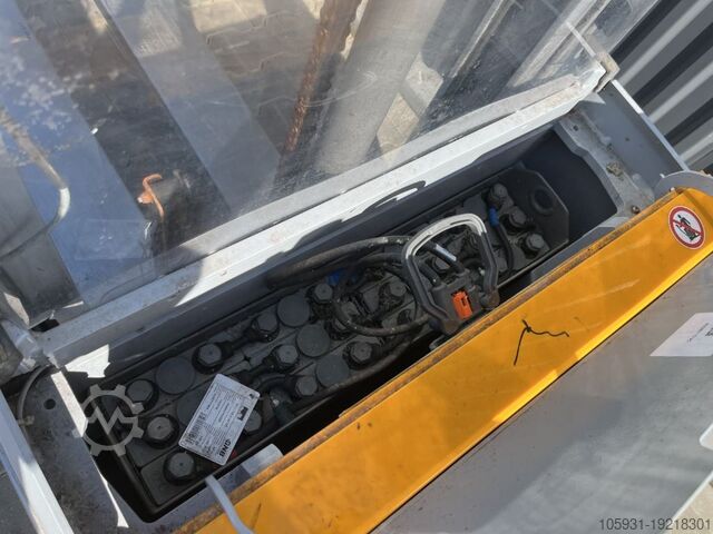 Fodgængerstabler Jungheinrich EJC112z