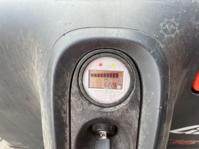 Wózek niskiego podnoszenia Linde T16