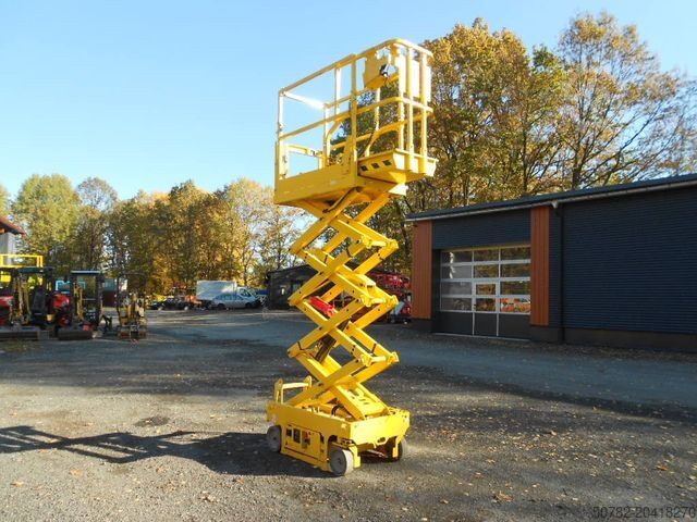 Werkplatform GENIE GS 1330, Leichtscherenarbeitsbühne Genie 5,9 m
