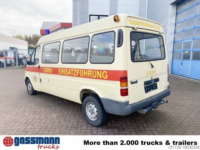 Motor coach Ford Transit 2.5 4x2, Personentransporter, 8 Sitze