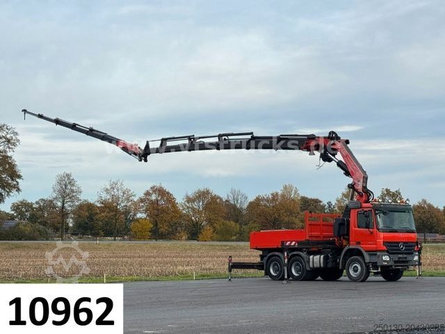 Żuraw samochodowy MERCEDES-BENZ Actros MP2 2644 6x4 Fassi F800 XP Funk