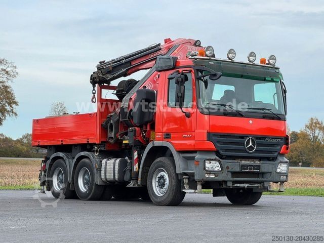 Żuraw samochodowy MERCEDES-BENZ Actros MP2 2644 6x4 Fassi F800 XP Funk