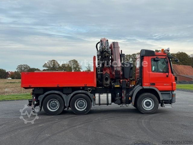 Żuraw samochodowy MERCEDES-BENZ Actros MP2 2644 6x4 Fassi F800 XP Funk