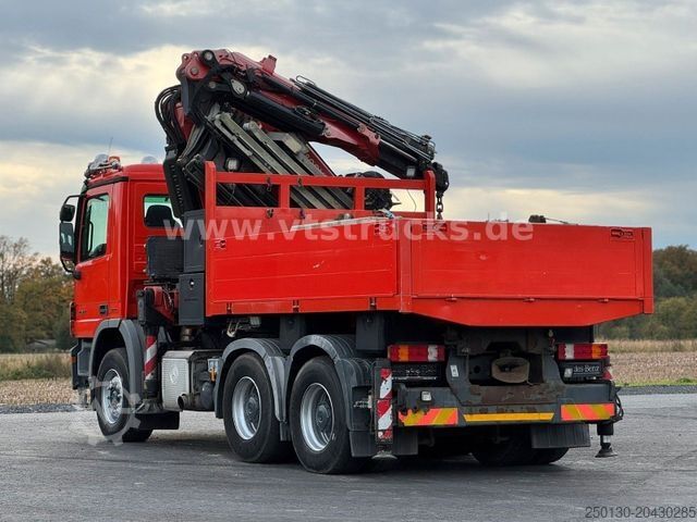 Żuraw samochodowy MERCEDES-BENZ Actros MP2 2644 6x4 Fassi F800 XP Funk