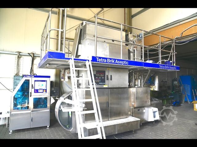 Gebrauchte Tetra Pak TBA 19 200ML Slim Abfüllmaschine Tetra Pak® TBA 19 V10