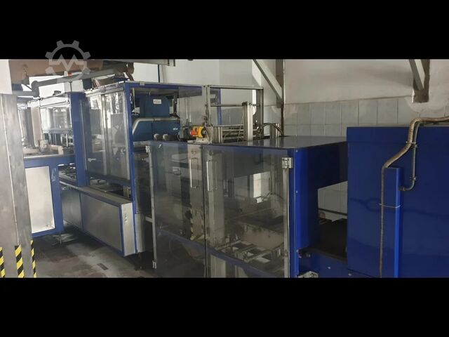 Línea de llenado KRONES usada para vodka - vidrio 6000 BPH - Año 2001 Krones 