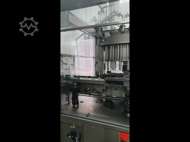 Línea de llenado KRONES usada para vodka - vidrio 6000 BPH - Año 2001 Krones 